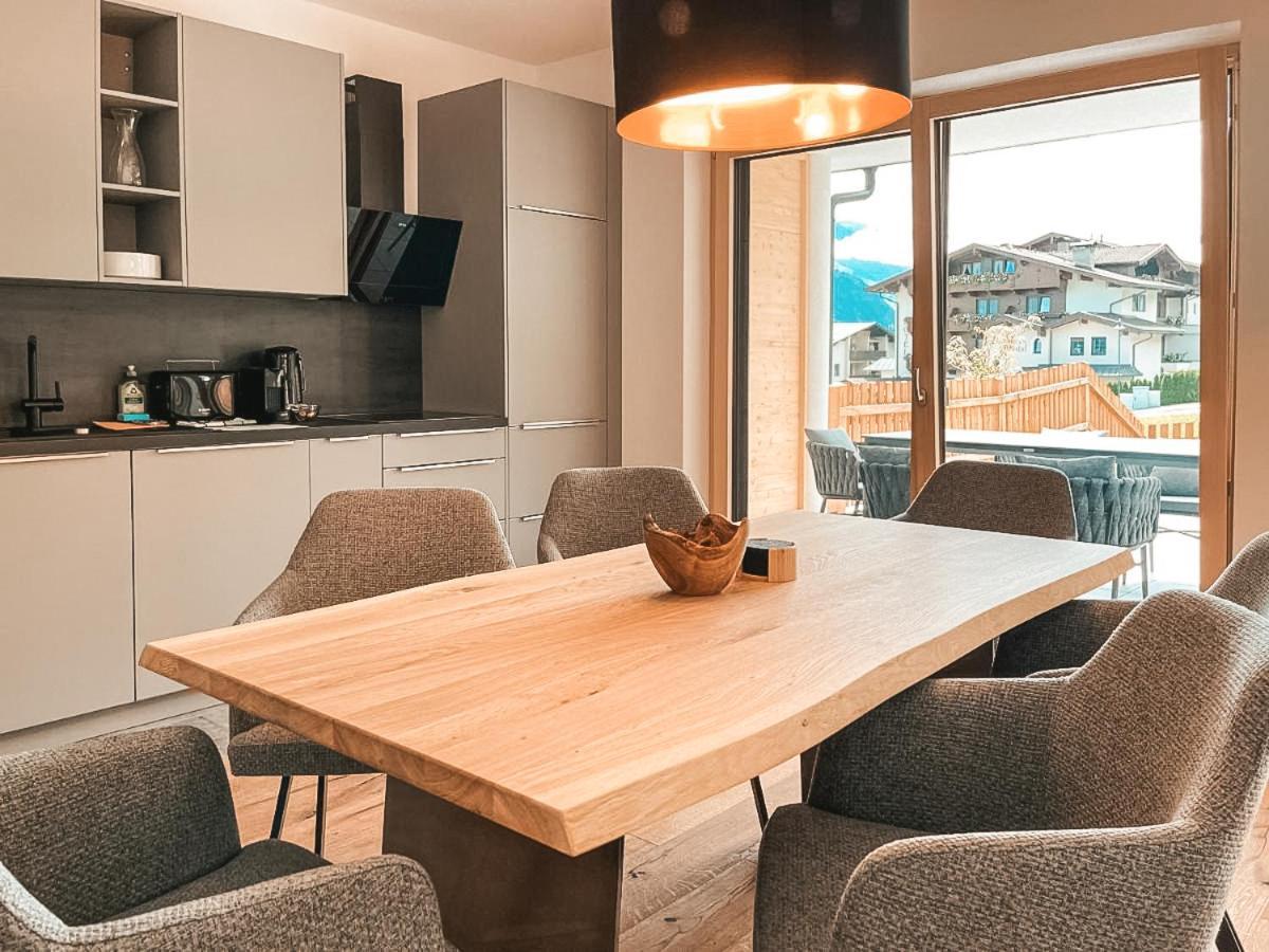 Isanora - Garden & Private Whirlpool By Alpenluxus Appartements Fuegen Luaran gambar