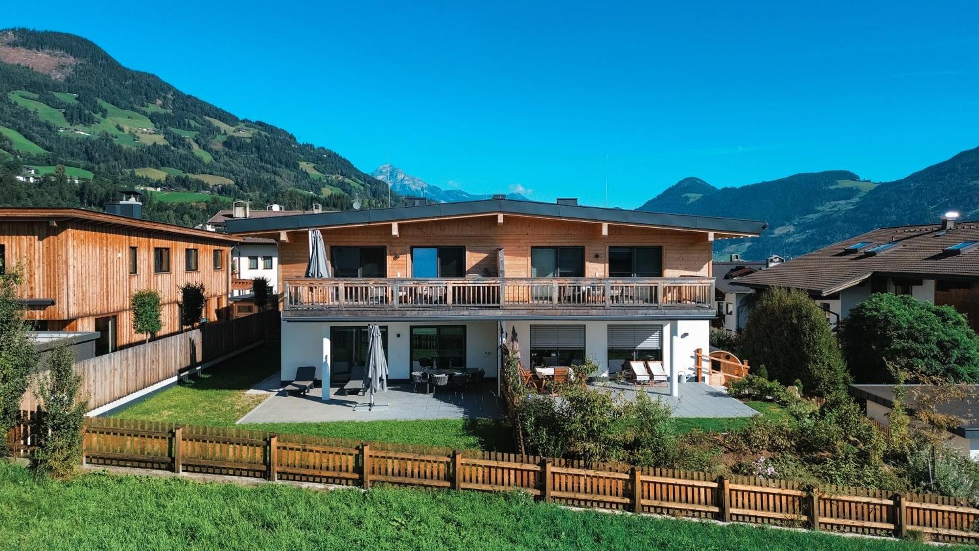 Isanora - Garden & Private Whirlpool By Alpenluxus Appartements Fuegen Luaran gambar